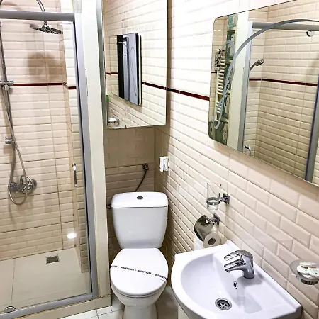 Bari Luxury Mamaja